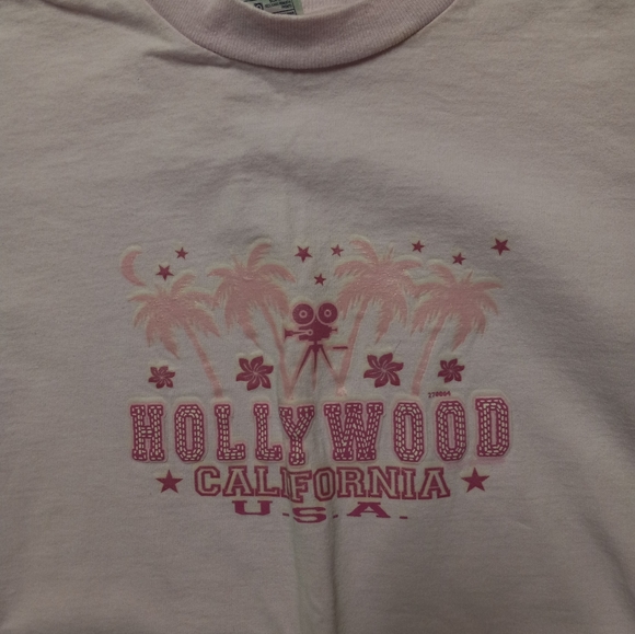 Unisex Hollywood T-Shirt. - Picture 2 of 3